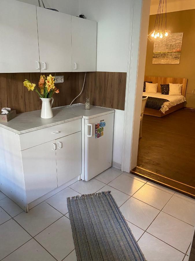 Appartement Apartman B à Siófok Extérieur photo